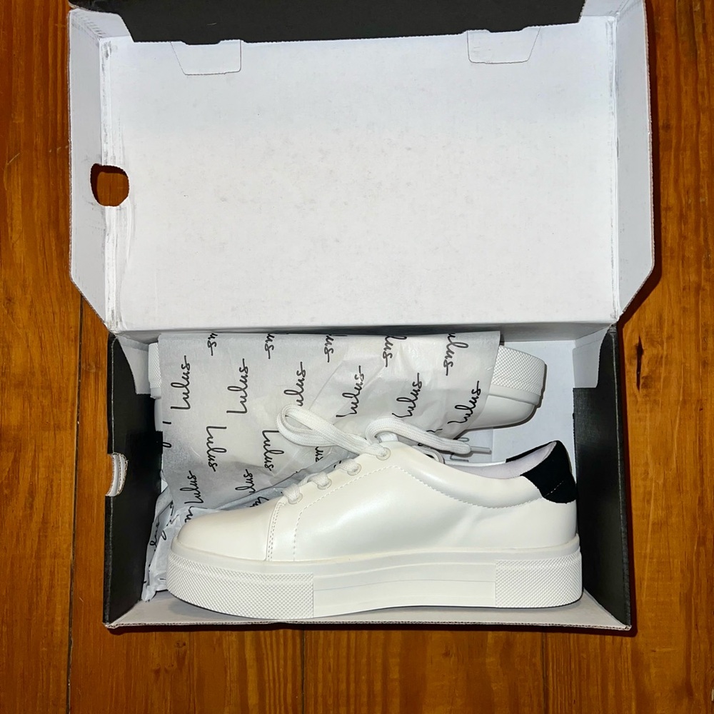 White and Black Women’s Platform Sneakers